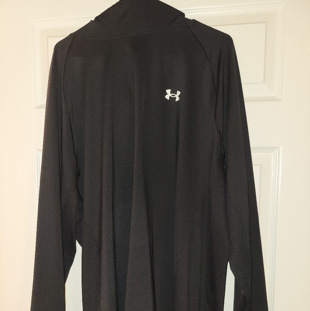 Men under armour hoodie